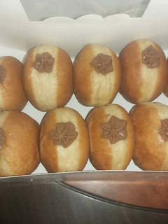 A picture of Filled doughnuts.