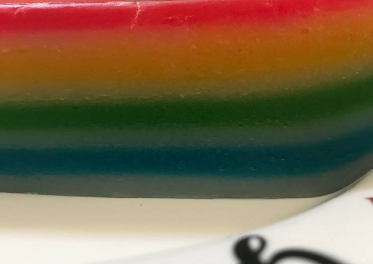 Cara Gampang Membuat Kue Lapis Rainbow yang Menggugah Selera