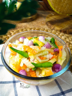 Foto resep Acar Mentah Timun, Wortel dan Nanas