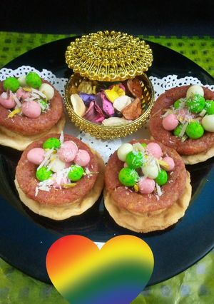 A picture of Gajar ka Halwa Tart / Tart without oven.