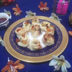 A picture of Twisted dough balls.