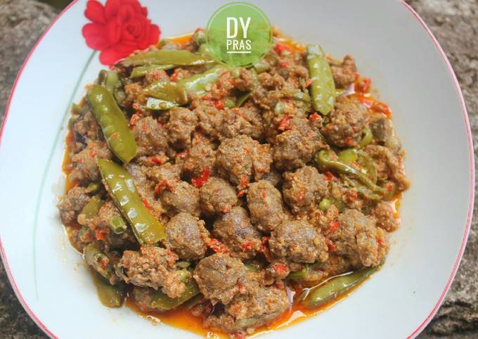 [1] Sambal Goreng Kerni (bola-bola daging) #BikinRamadanBerkesan