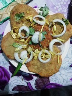 सूजी की कचौड़ी (Suji ki kachori recipe in Hindi) रेसिपी मुख्य फोटो