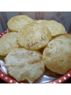 A picture of Soft Puffy Pooris.