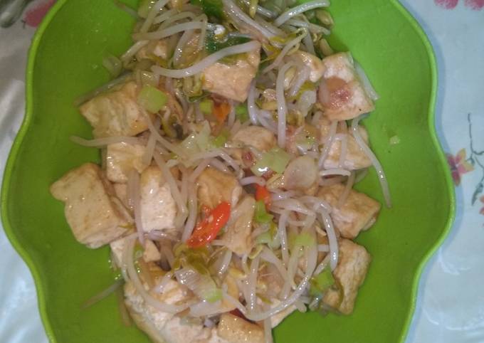 Resep Tumis Tauge Tahu Oleh Ayesha Nashmia Megantari Cookpad