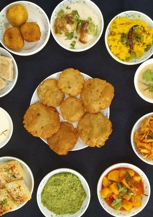 ફરાળી થાળી વિથ ડેઝર્ટ રેસીપી મુખ્ય ફોટો