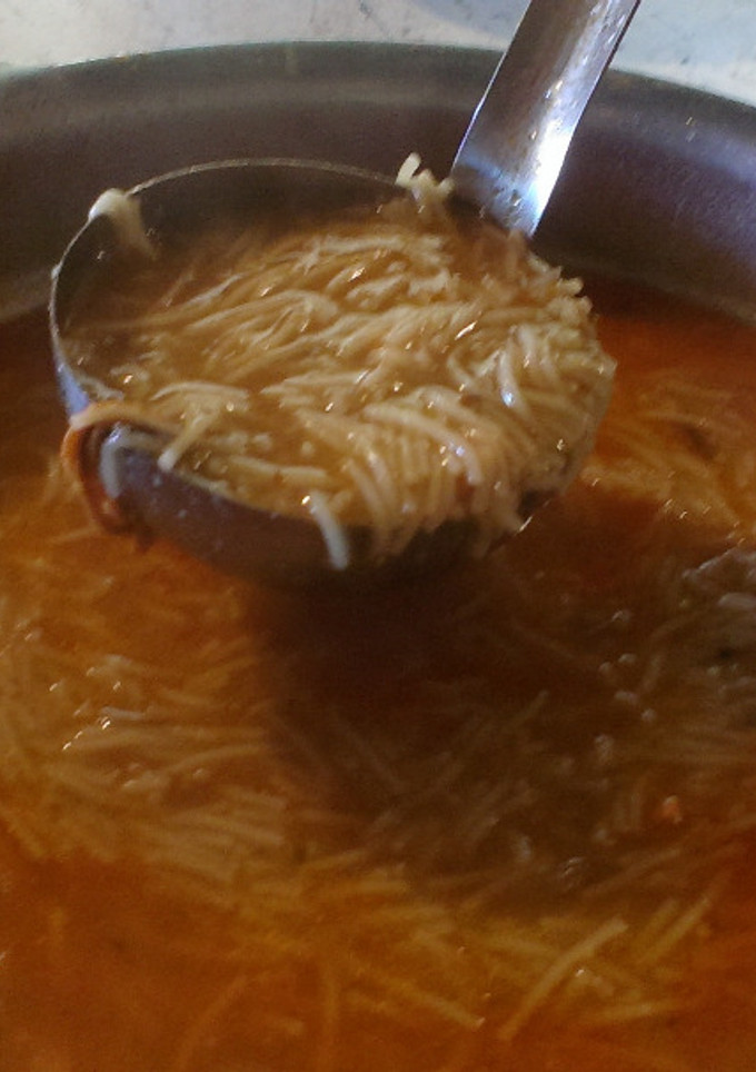 Una foto de Sopa de mejillones