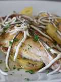 Besugo al horno con patatas
