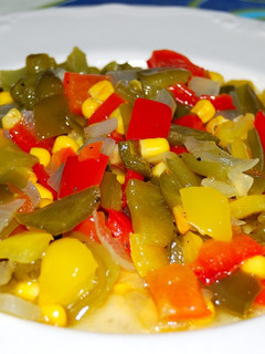 Una foto de Verduras en su jugo