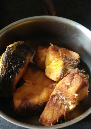 রুই মাছ ভাজা (Rui mach bhaja recipe in Bengali) রেসিপির প্রধান ছবি
