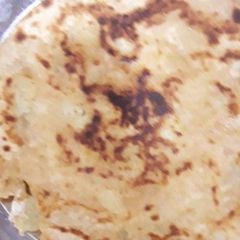 A picture of Aloo ka paratha.