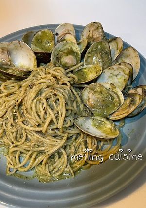 蒜香青醬蛤蠣義大利麵 的食譜成品照片