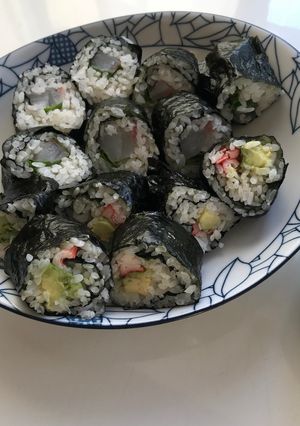 A picture of Nori Roll Sushi (Norimaki).
