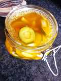 Pickles de courgette aigre-doux au curry