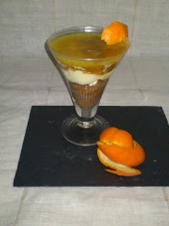 Una foto de Tiramisú de mango