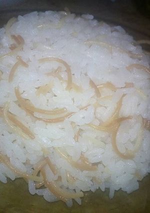 صورة لوصفة أرز بالشعيرية 😇😄