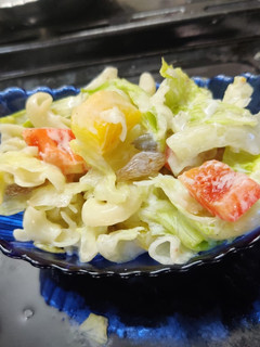 સલાડ(Salad recipe in Gujarati) રેસીપી મુખ્ય ફોટો