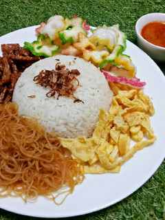 Foto resep Nasi Uduk Rice Cooker