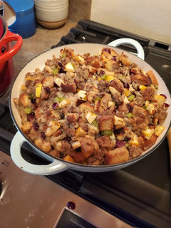 A picture of Thanksgiving Stuffing.
