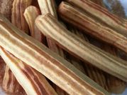 Una foto de churros al horno