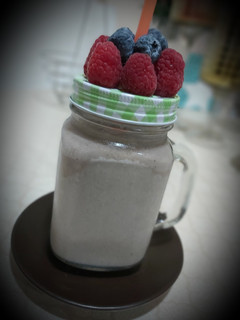 A picture of Mix berries milk smoothie.