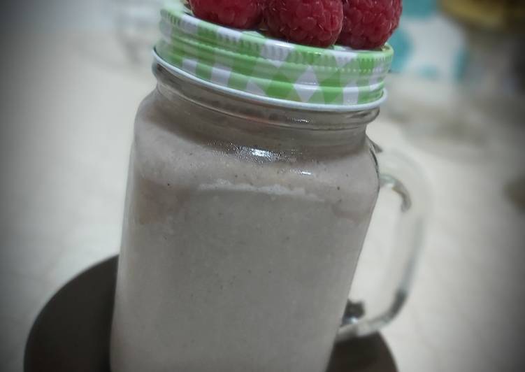 Steps to Prepare Award-winning Mix berries milk smoothie
