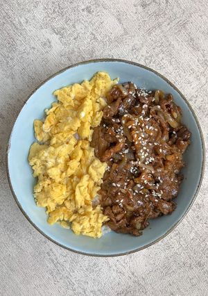Foto resep Teriyaki Beef Bowl Bowl
