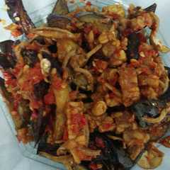 7. Sambal teri, jengkol, terong ungu, tempe রেসিপির প্রধান ছবি