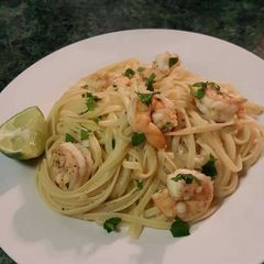 A picture of Shrimp Scampi With Linguine.