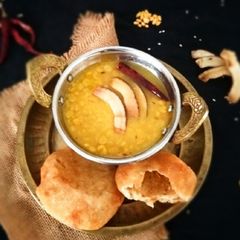 A picture of Cholar Dal.