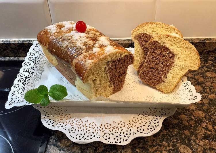 Brioche enrollado con sabor a chocolate