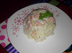 Una foto de Ensalada de papa mayonesa y salchicha