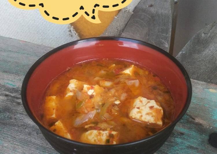 18. Sundubu jjigae (sup tahu pedas)