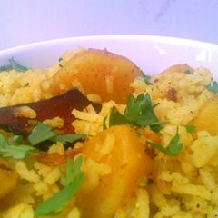 A picture of Aloo Pulao (Indian potato pilau).