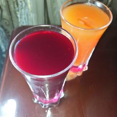 A picture of Zobo & Mixed fruits drink.