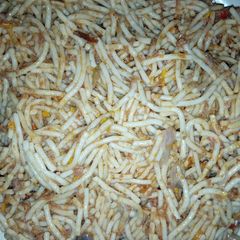 A picture of Pasta jollof.