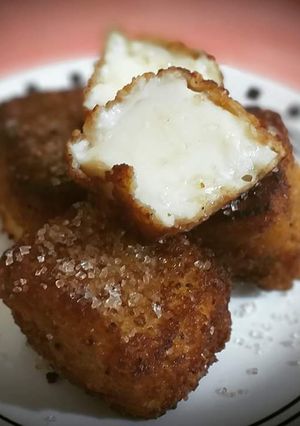 ফ্রাইড মিল্ক / লেছা ফ্রিতা (fried milk/ leche frita recipe in Bengali) রেসিপির প্রধান ছবি