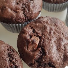 A picture of Chocolate marshmallow muffins.