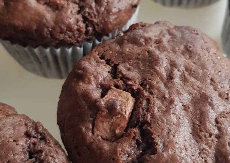 How to Prepare Ultimate Chocolate marshmallow muffins