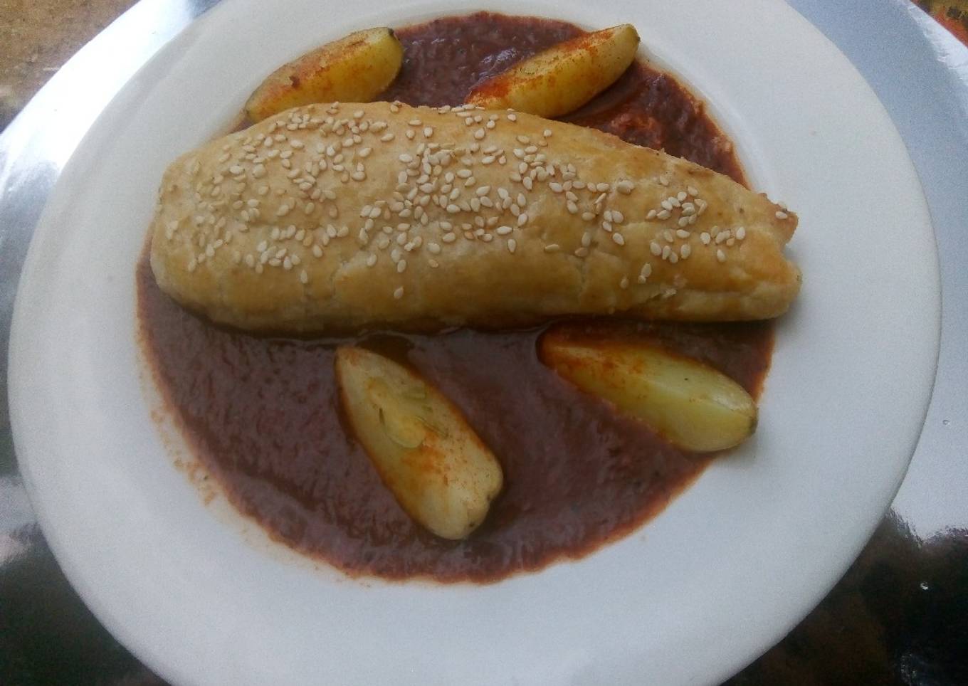 Rollo de chile poblano hojaldrado