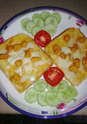 A picture of Simple Bread Pizza.