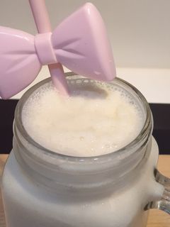 รูปของ 🥛😊 นมเปรี้ยวปีโป้ปั่น​ + โยเกิร์ต​ 💩