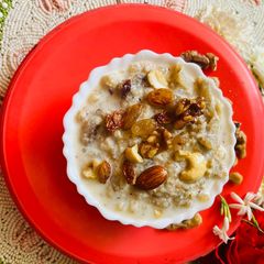 A picture of Sweet Potato Sabudana kheer.