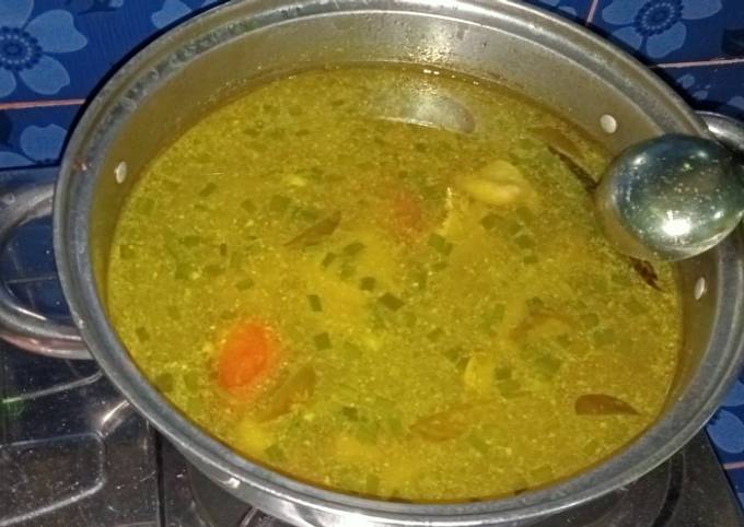 Langkah Mudah Menyiapkan Soto ayam Yang Lezat