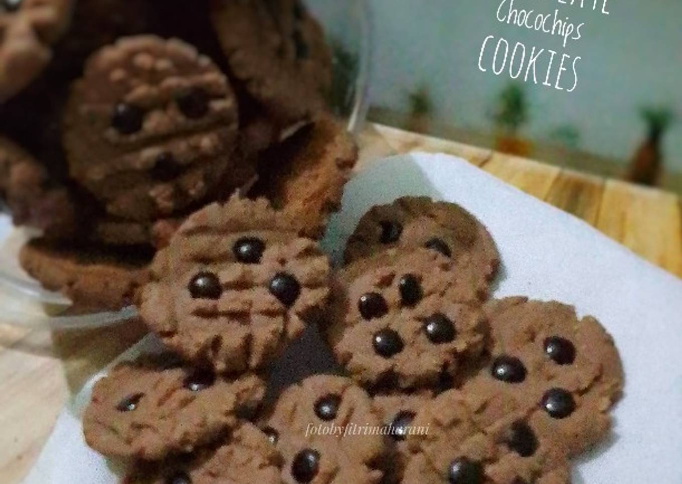 Langkah Mudah untuk Menyiapkan Chocolate Chocochips Cookies Anti Gagal