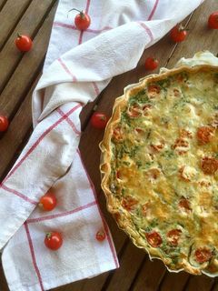 Foto de Tarte de Espinafres, Tomate e Cogumelos
