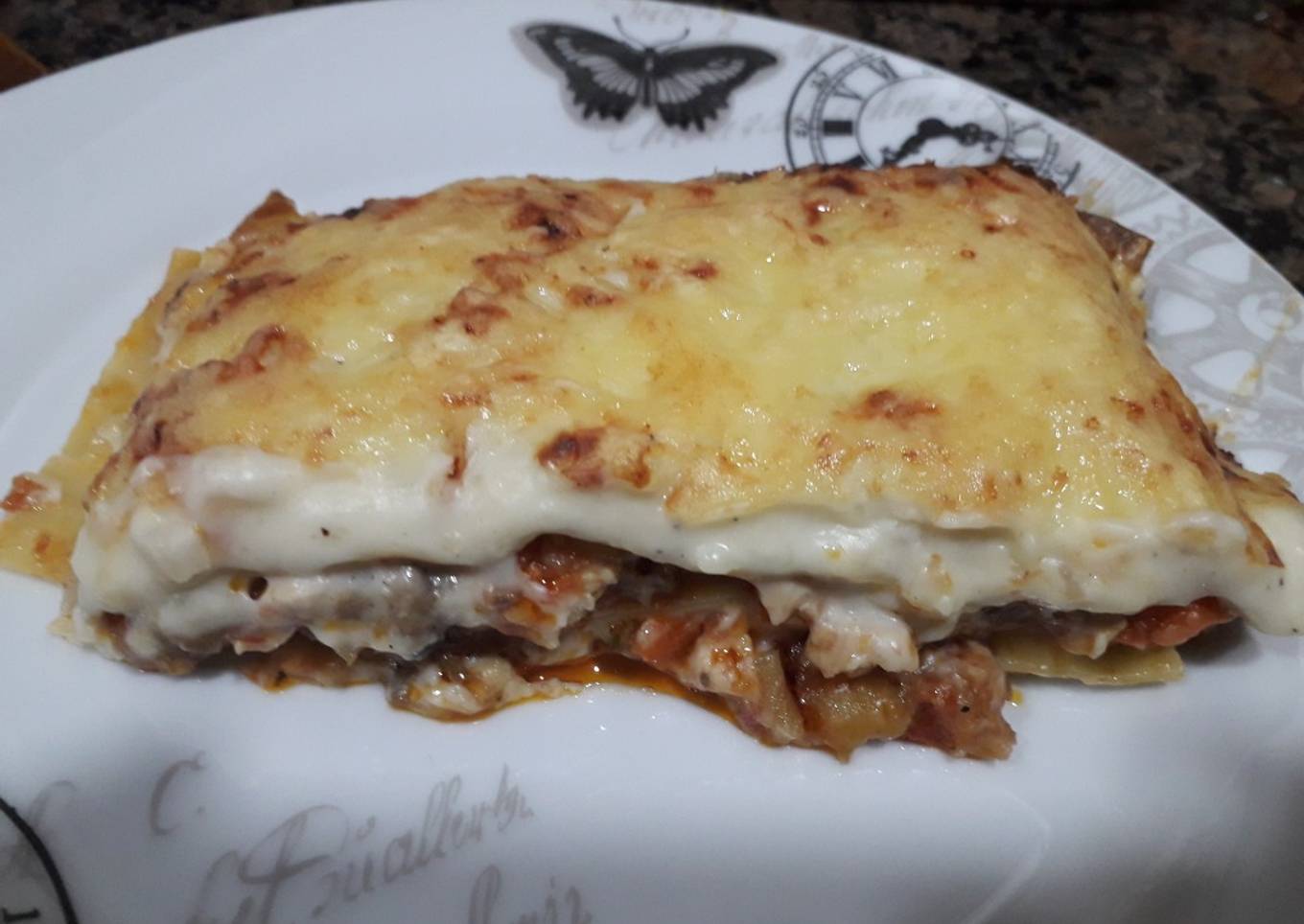 Lasaña de pollo y verdura