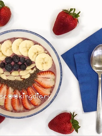 Simple Way Make Recipe Strawberry Blueberry Banana Smoothie Bowl that is So Delicious, Addictive}