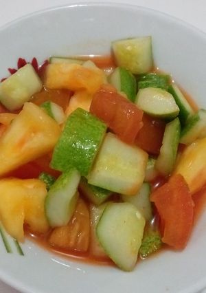 Foto resep Acar Nanas Ketimun Tomat -pelengkap Nasi Kebuli