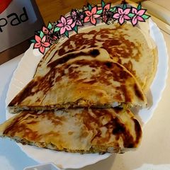 A picture of Pizza paratha.